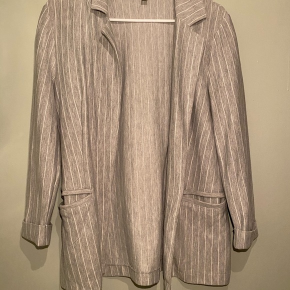 H&M Divided Grey and White Striped Blazer - Picture 1 of 2